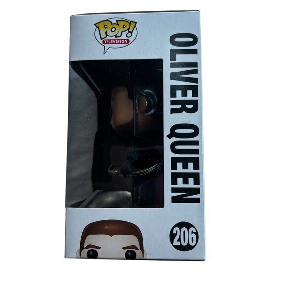 Oliver Queen 206 Funko POP from Arrow on The CW Released in 2015 - Picture 2 of 7
